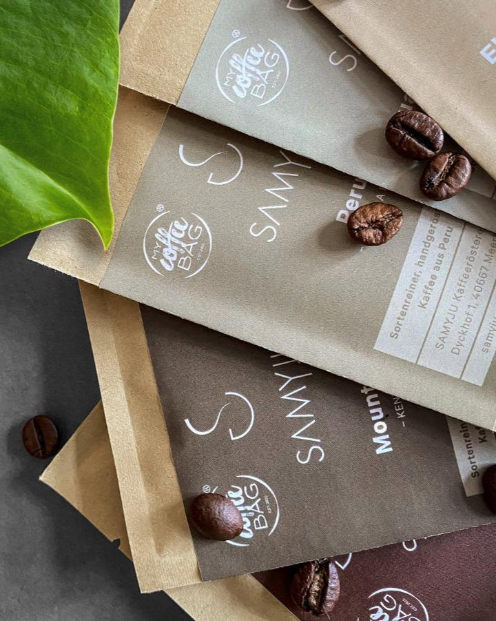 
                  
                    Probierpaket gemischt (3x 250g + 5x Coffee Bags)
                  
                